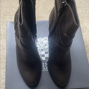 Vince Camuto Black Ankle Booties - Classic Side Zip